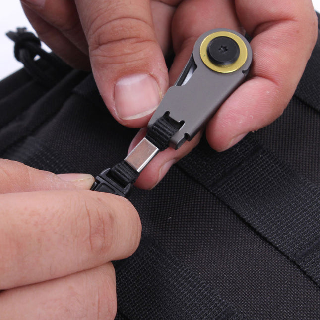 Tactical Zipper Pull Folding Utility Knife